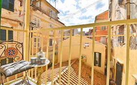 Venetian Well Gallery Apartment In Corfu Old Town
