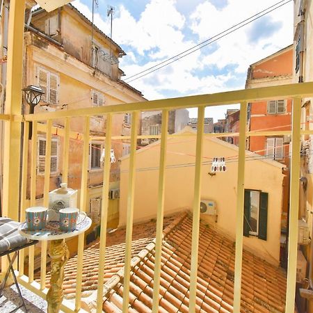Venetian Well Gallery Apartment In Corfu Old Town Extérieur photo