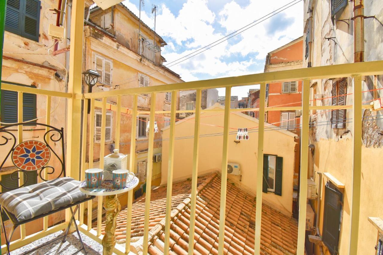 Venetian Well Gallery Apartment In Corfu Old Town Extérieur photo