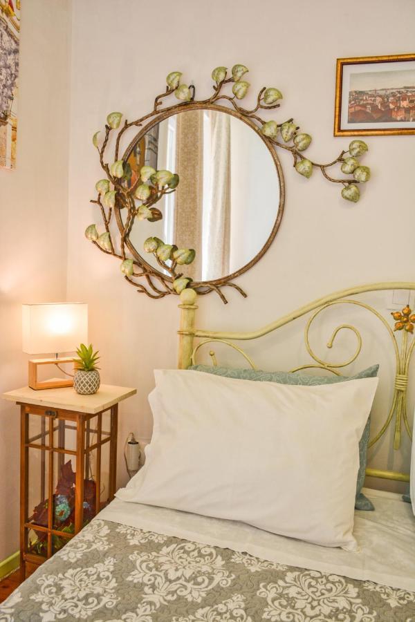 Venetian Well Gallery Apartment In Corfu Old Town Extérieur photo