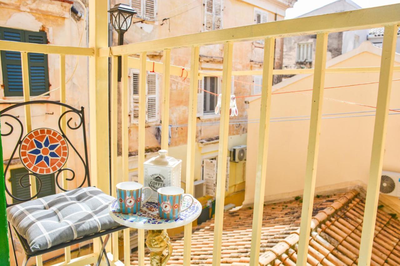 Venetian Well Gallery Apartment In Corfu Old Town Extérieur photo